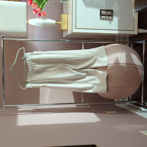 Lululemon softstream high-rise culotte - Size 8, cream - Picture 4 of 6